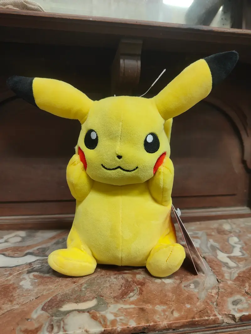 Peluche Pikachu